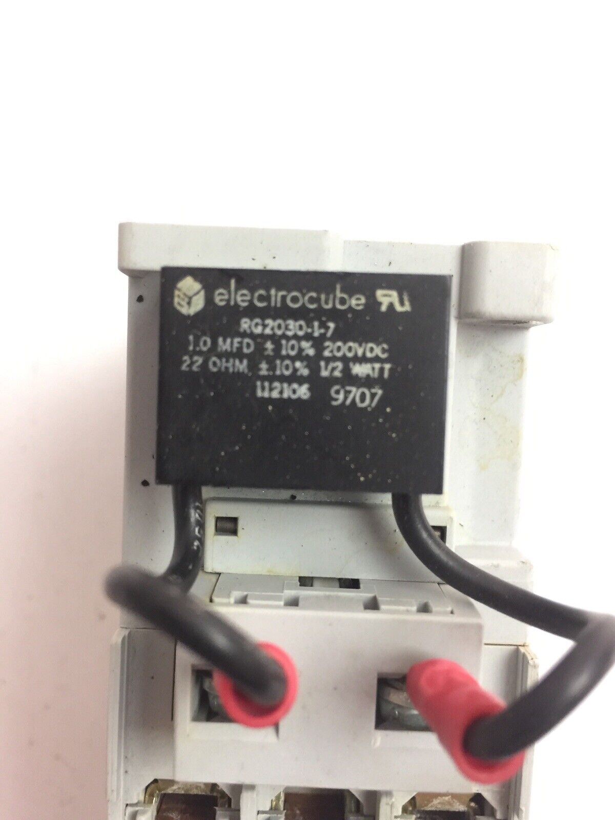 ALLEN BRADLEY 100-C37*00 CONTACTOR SER C 60A 600VAC COIL 120/110V 60/50HZ 100-F