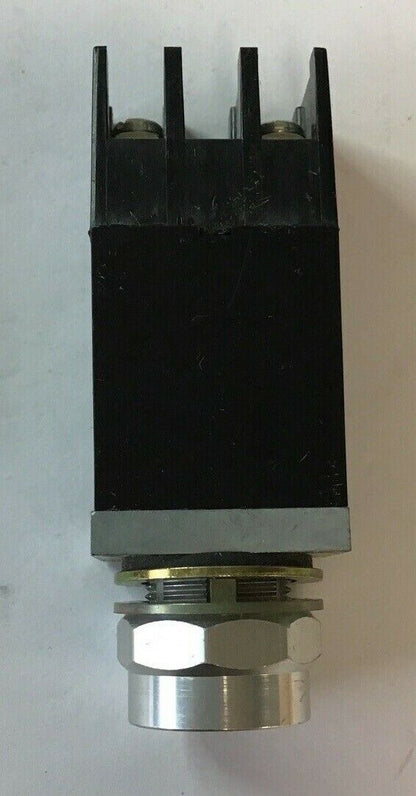 SQUARE D 9001 JP-38 SER.C PILOT LIGHT W/O LENS 120VAC/DC