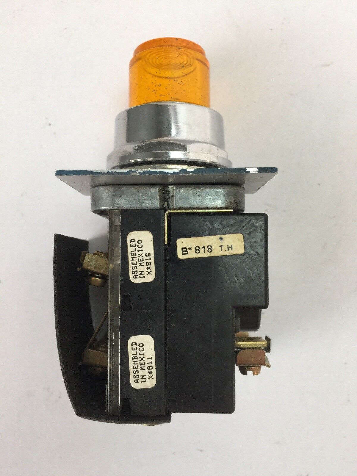 SIEMENS 52PA6GNA PILOT LIGHT PUSH TO TEST BUTTON 120VAC SERIES F