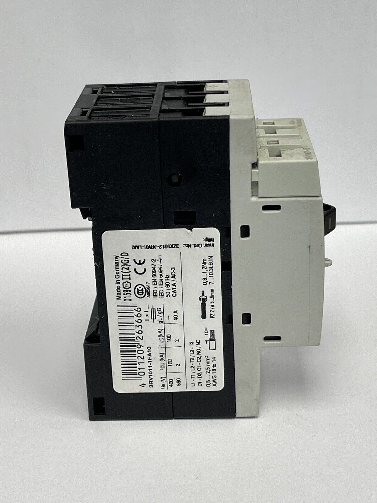SIEMENS - 3RV0011-1FA10 - Motor breaker; 1.5kW; 220÷690VAC; DIN; Sht Cir Rel 65A