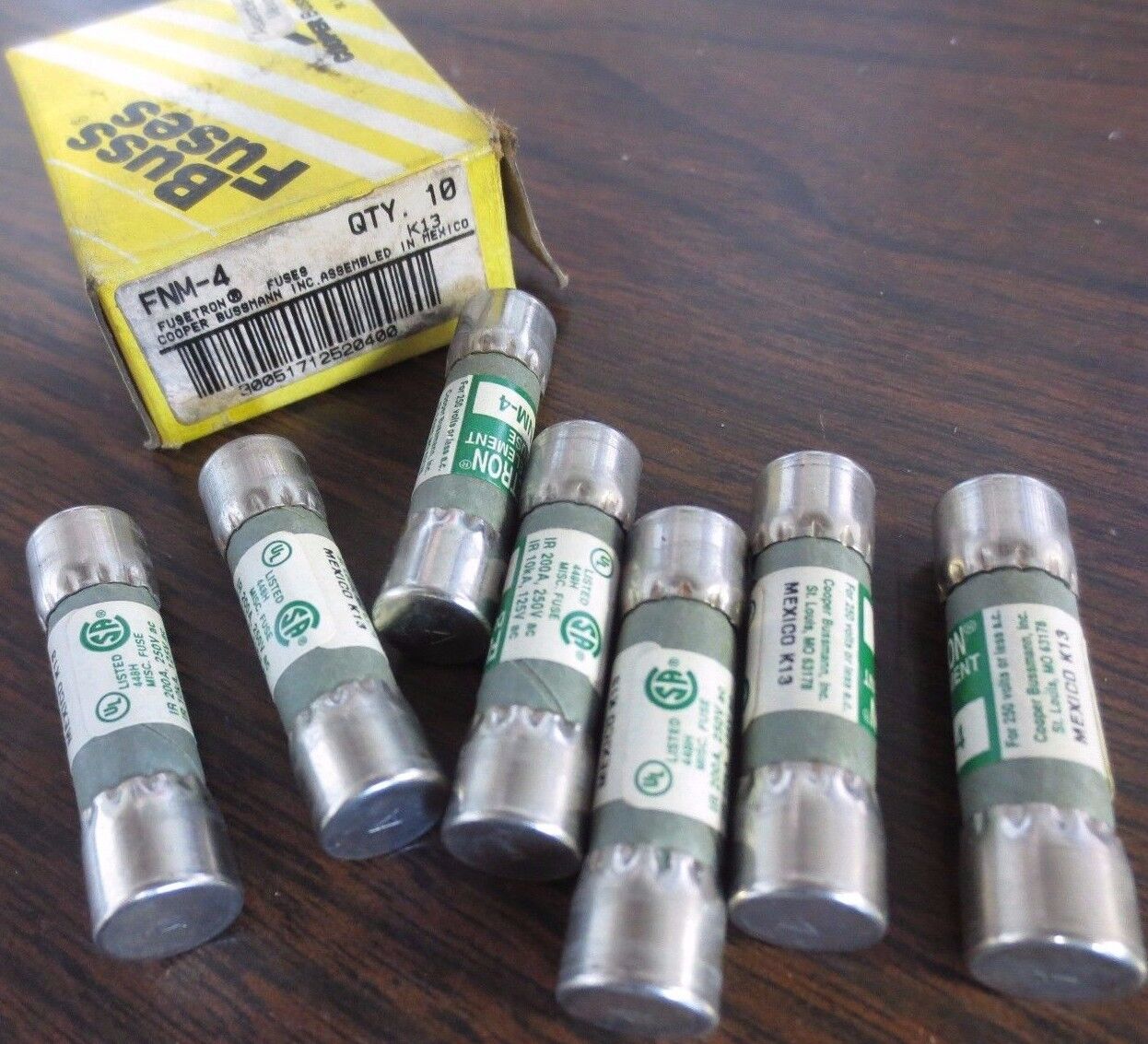 COOPER BUSSMANN FNM-4 FUSES - 4A - LOT of 7 - NEW SURPLUS