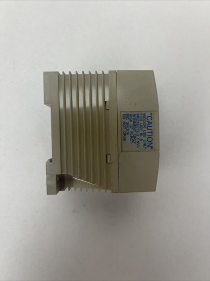 IDEC PS5R-A12 POWER SUPPLY INPUT 100-240VAC 0.17A OUTPUT 12VDC 0.6A