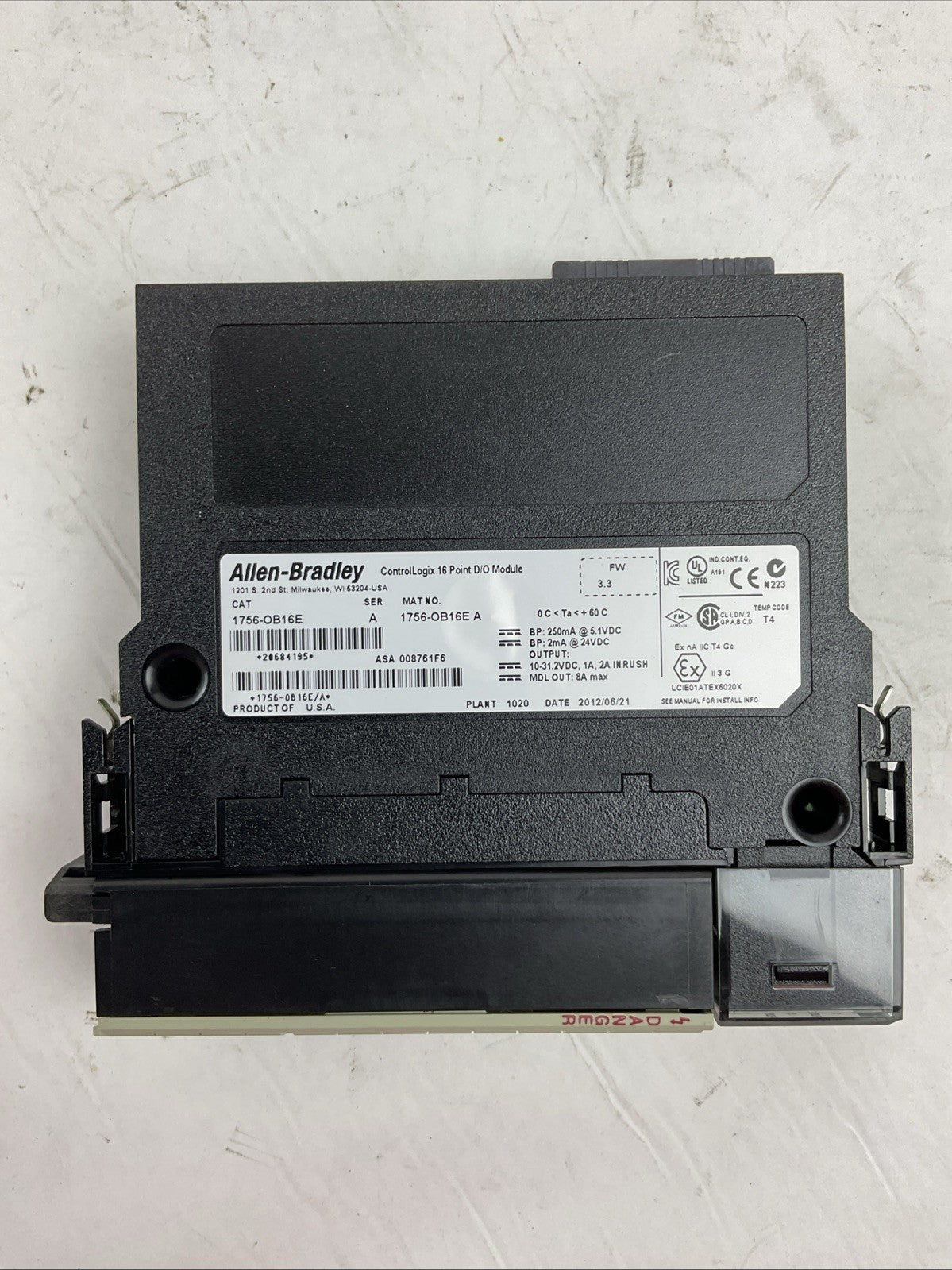 ALLEN BRADLEY 1756-OB16E SER A FW 3.3 CONTROLLOGIX 16 POINT D/O MODULE