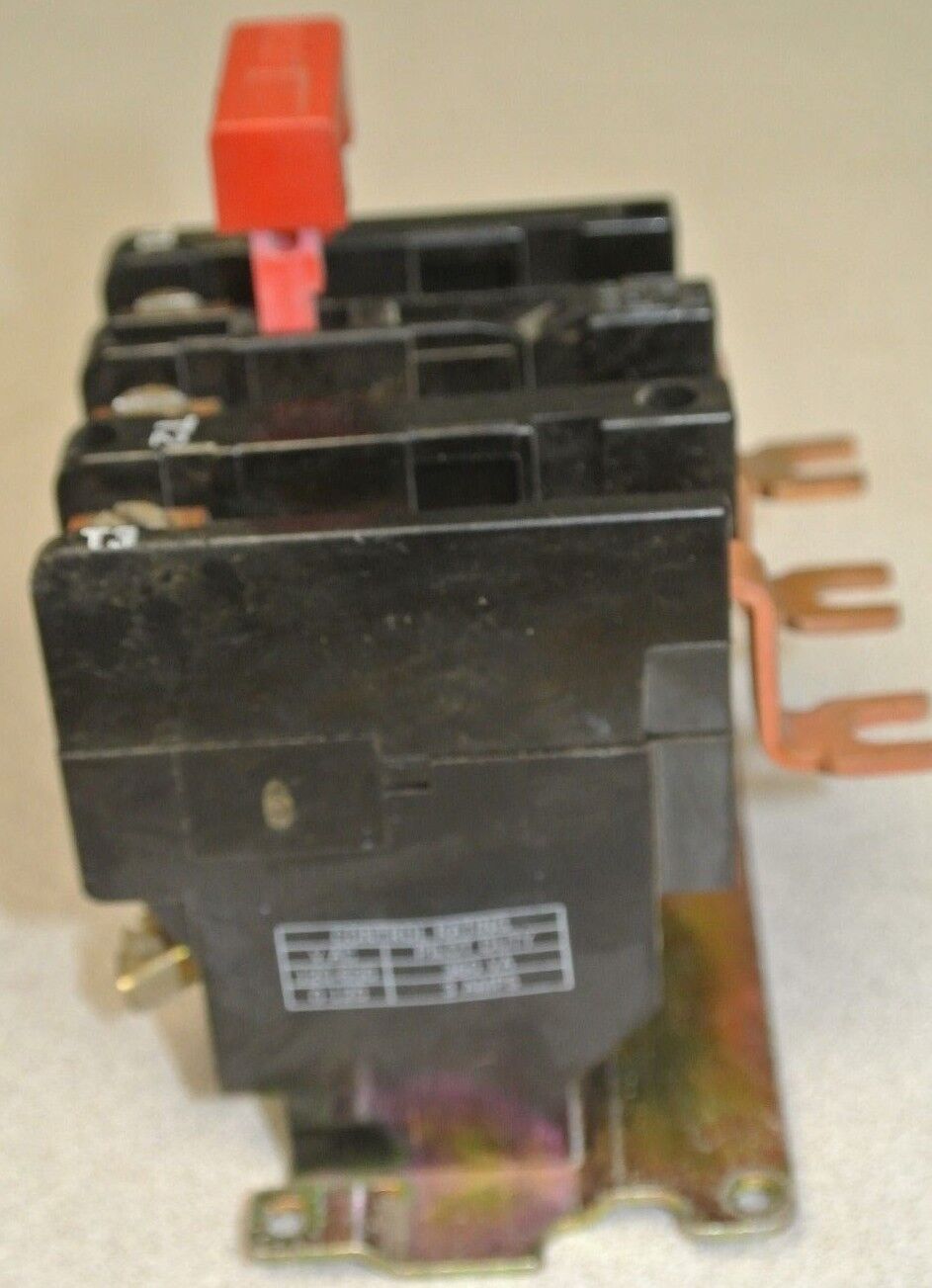 SQUARE D 9065 SEO-? THERMAL OVERLOAD RELAY / 600VAC / 360VA / 0-120VAC / 3A