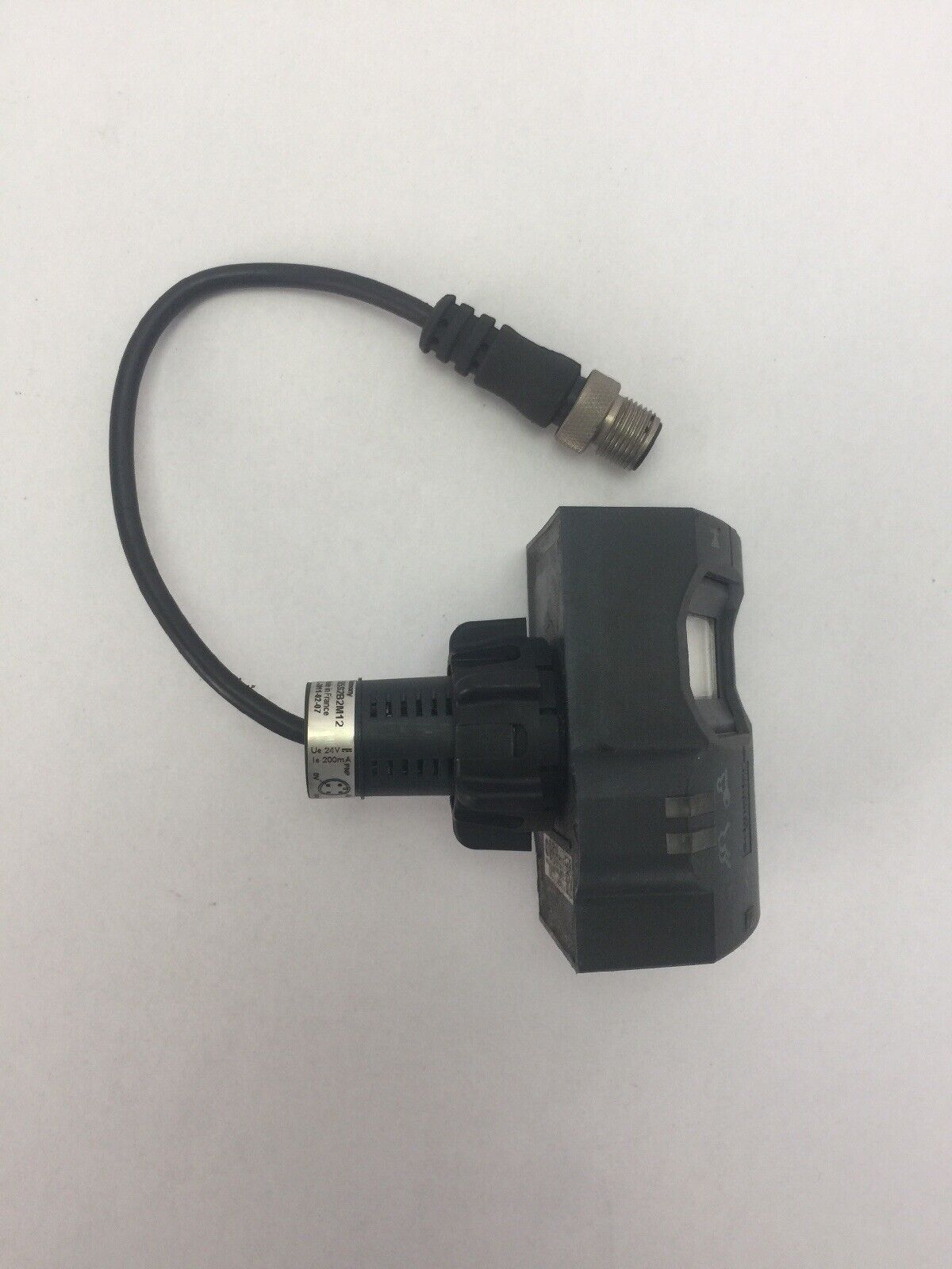 SCHNEIDER ELECTRIC XB5S2B2M12 BIOMETETRIC SWITCH 24VDC 200mA