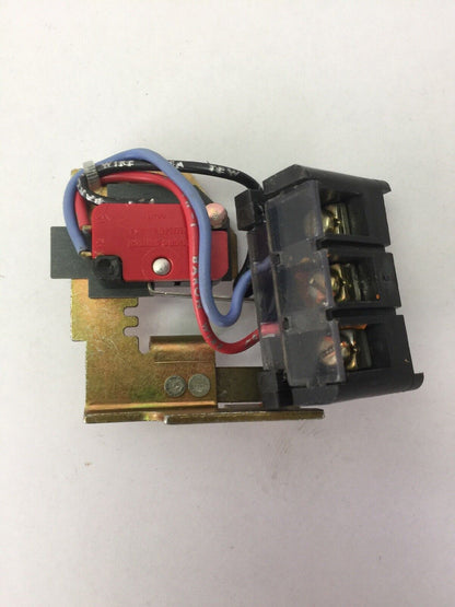 WESTINGHOUSE/CUTLER HAMMER A1X3RT AUXILIARY SWITCH 600VAC 125/250VDC 1492D60G02