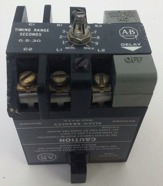 ALLEN BRADLEY 852S-NSB SER.F SOLID STATE TIMER, 0.5-30 SECONDS TIME DELAY RANGE