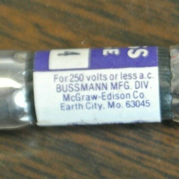 BOX of 10 / BUSS ~ BUSSMANN BAF-4 FUSE / 4A / 250V / NEW SURPLUS / BAF 4