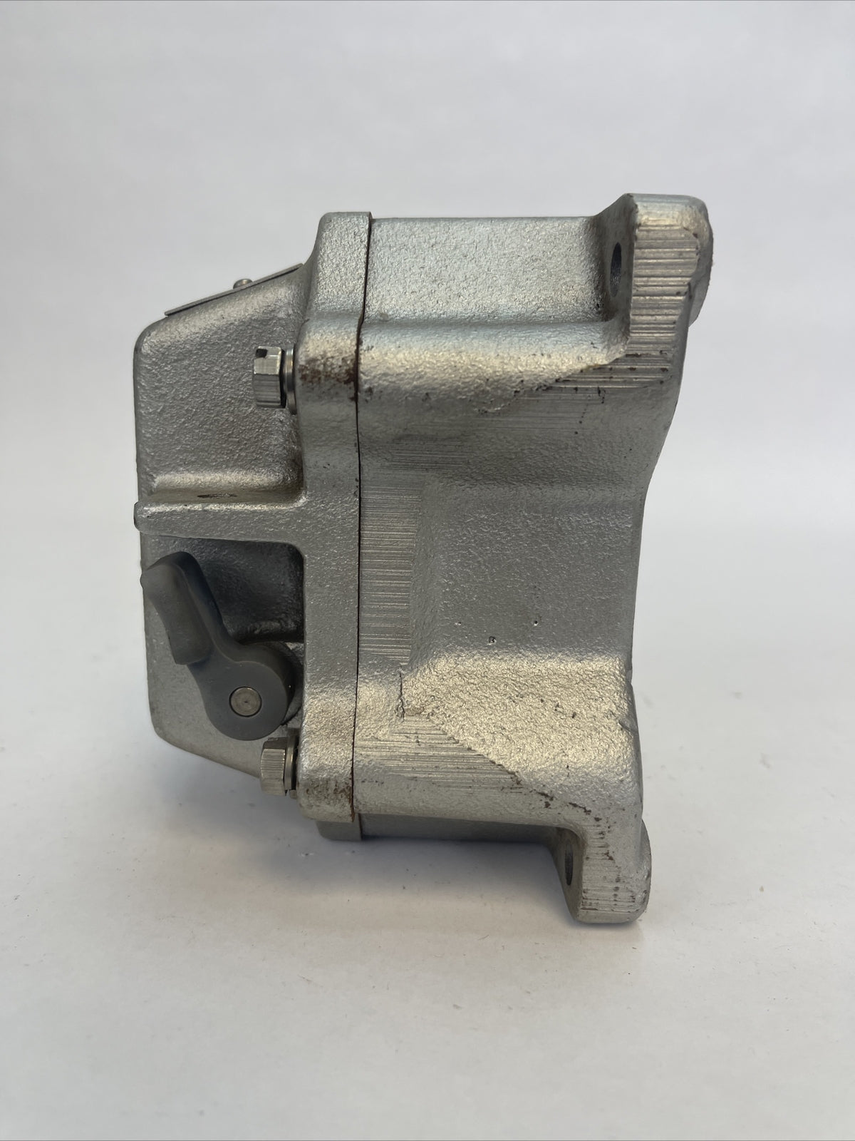 SQUARE D CLASS 9001 TYPE GR-103 SER A PUSHBUTTON STOP STATION 600VAC
