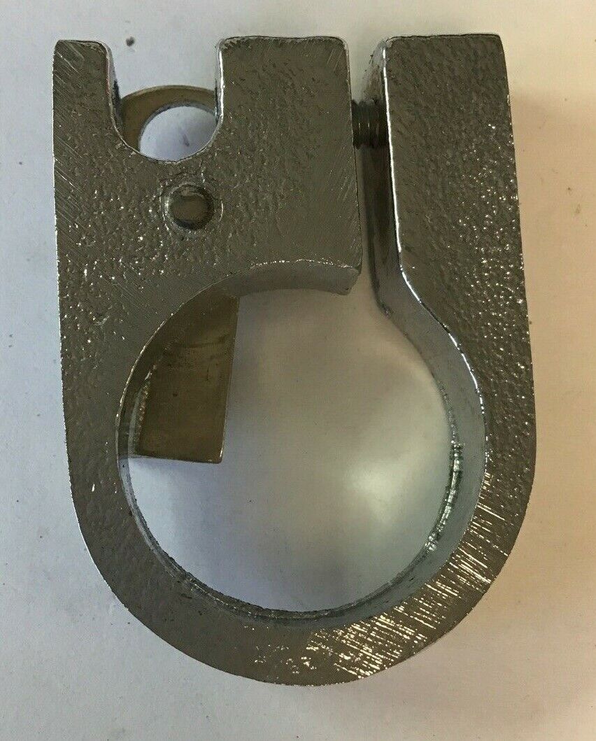 CUTLER HAMMER 10250TA26 PADLOCK ATTACHMENT EXT. BUTTON***LOTOF3***