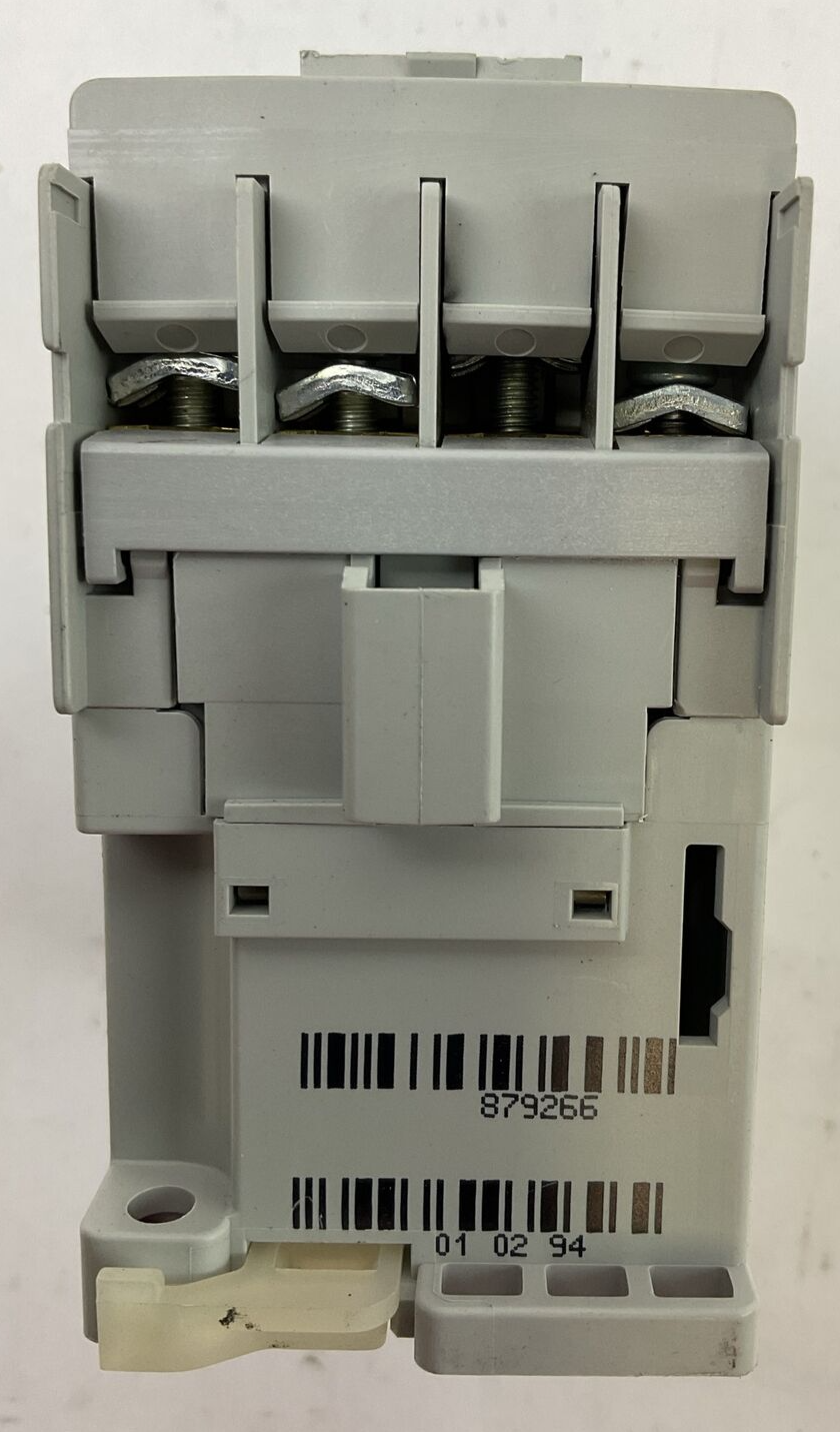 ALLEN BRADLEY 100-C09E*01 SER A CONTACTOR 600VAC 25A 3PH 7.5HP COIL 24VDC