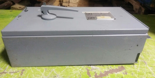 General Electric GE QMR THFP324 200 Amp, 240VAC, 3-Pole Panelboard SWITCH Unit