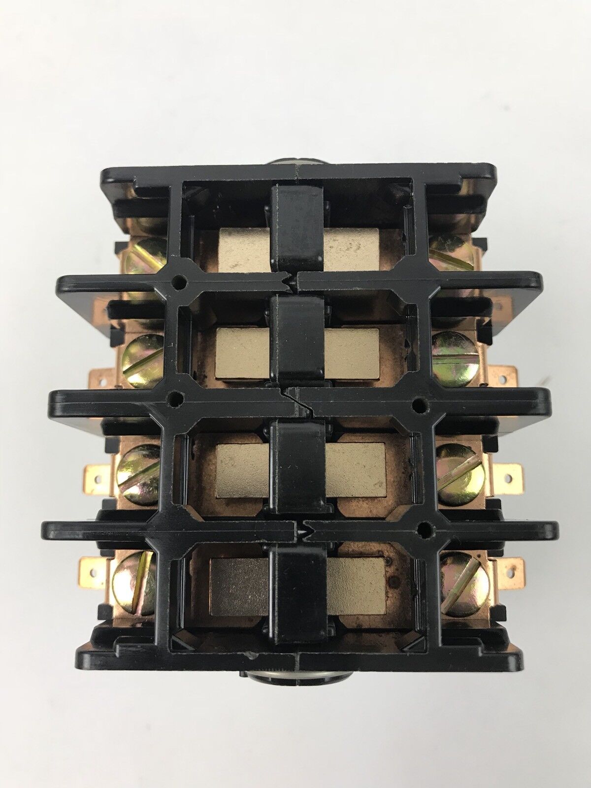 Gould 2200 EB440AA Contactor 50 A Res/Pole 600 Volts Max. AC (346466-00015)