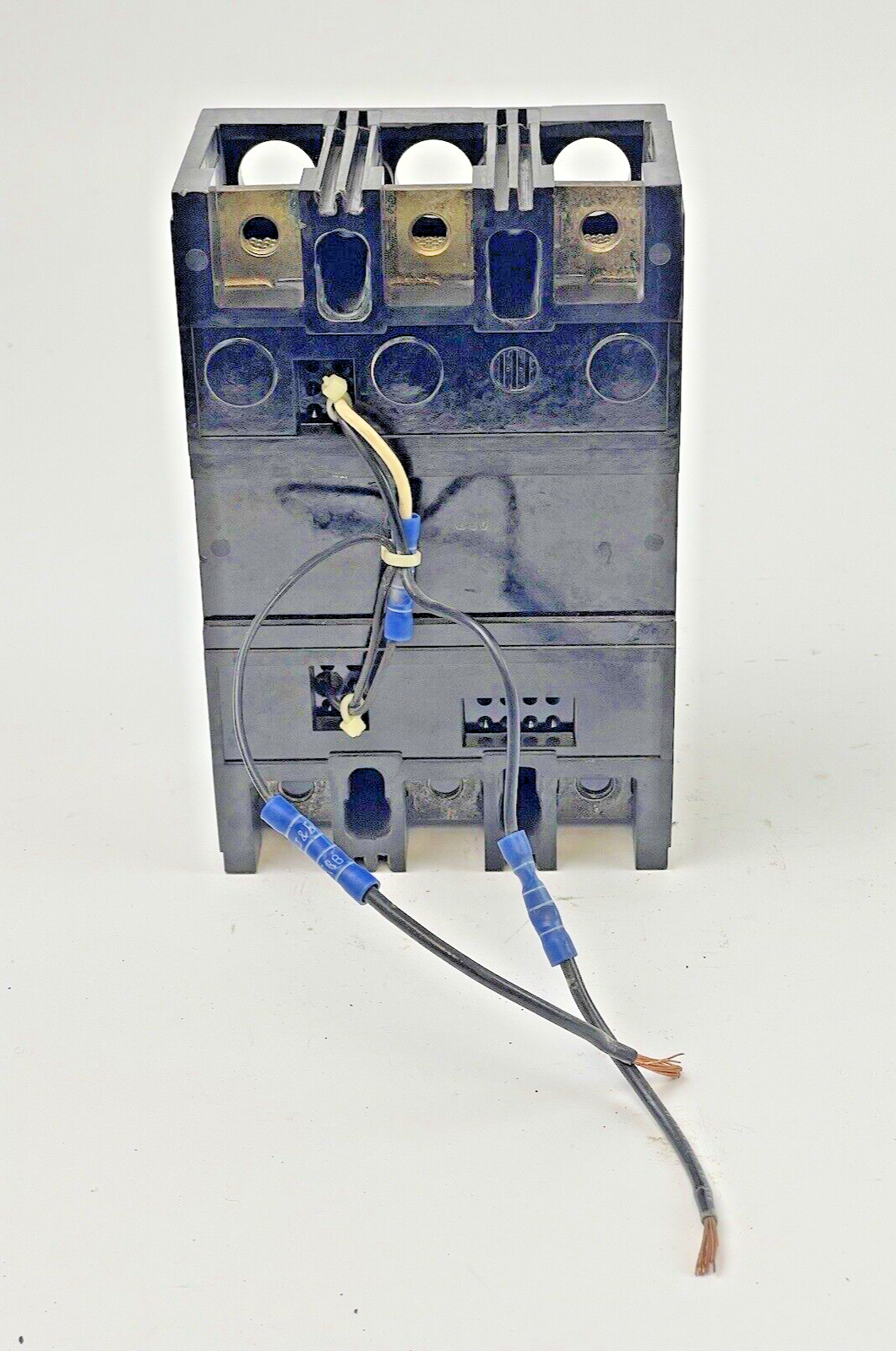 ITE - QJ3-B22500S01 - CIRCUIT BREAKER - 3 POLE, 240 VAC, 225 A - QJ3B22500S01