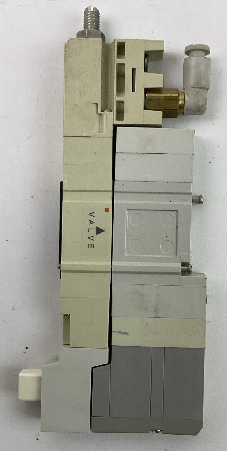 SMC SV1400-5FUD SOLENOID VALVE 24VDC SV1300-N6-A1 INTERFACE REGULATOR 14-100PSI
