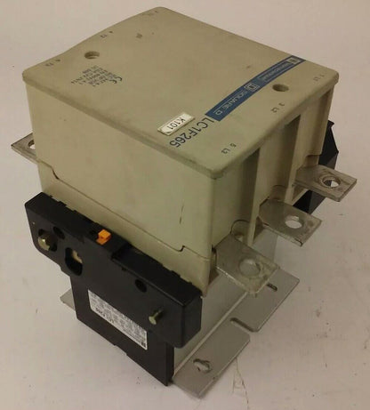TELEMECANIQUE LC1F265 CONTACTOR, 3PH 600VAC 285A 200HP W/ 24V 40/400HZ  COIL