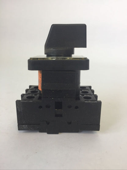 KLOCKNER MOELLER P1-25 ON OFF SWITCH 20A 600VAC 15HP 3PH