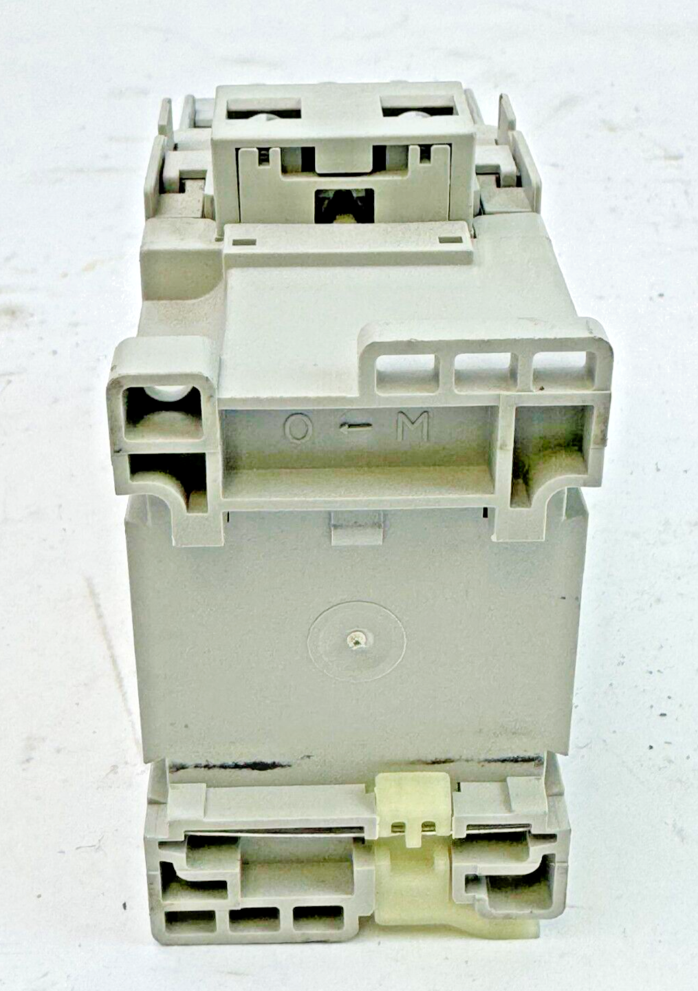 ALLEN BRADLEY - 700-CFM400E* SER. A & 100-F SER. A W/ COIL 24VDC