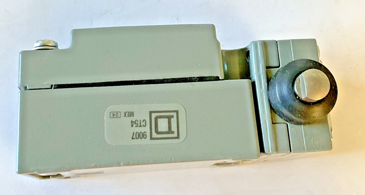 SQUARE D 9007C54G LIMIT SWITCH SER.A