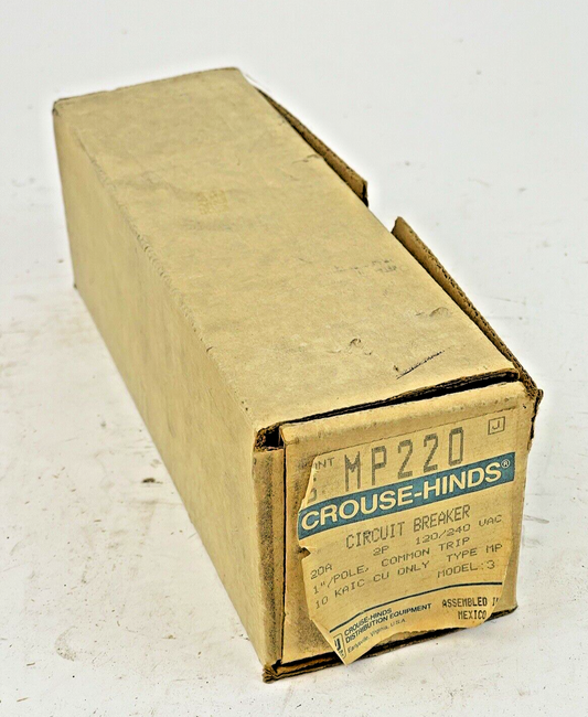 CROUSE-HINDS *BOX OF 5* - MP220 - 2 POLE, 20 A, 240 VAC CIRCUIT BREAKER