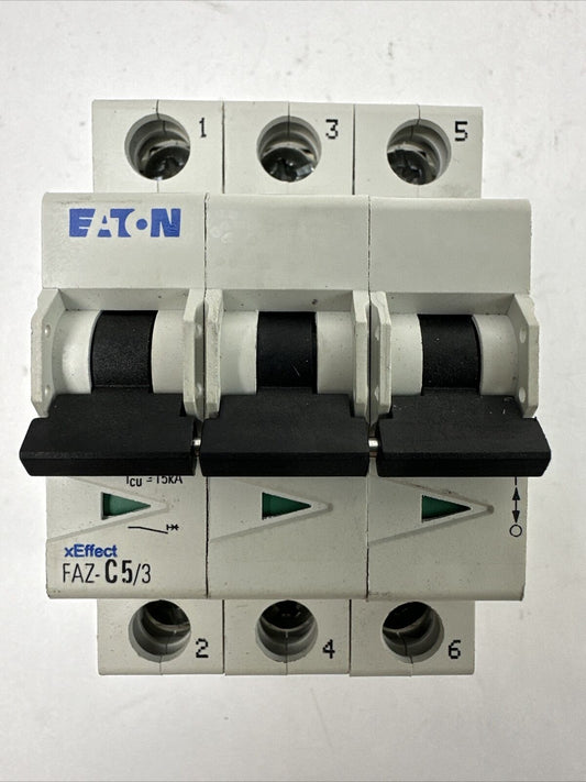 EATON XEFFECT FAZ-C5/3 CIRCUIT BREAKER 408Y/277VAC 5A 3POLE