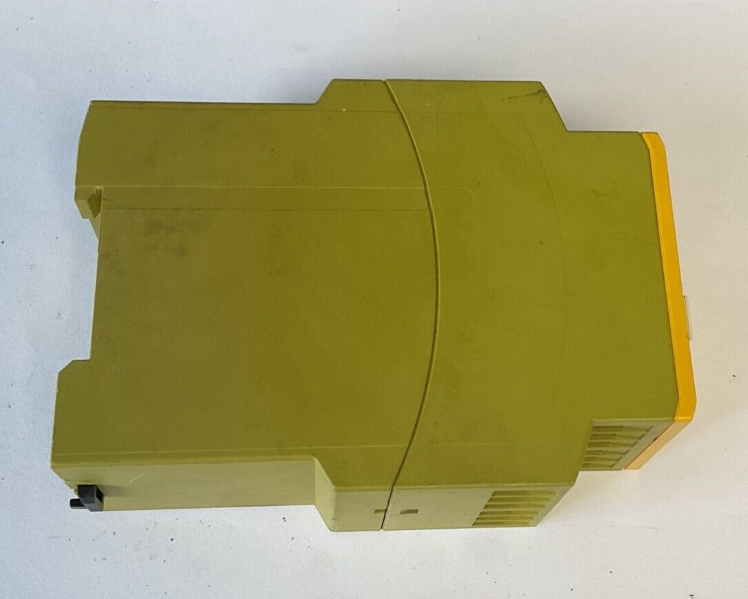 PILZ PNOZ X3 SAFETY RELAY 24VAC 24VDC 3N/O 1N/C 1SO 50-60HZ