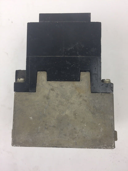 ALLEN BRADLEY 700-P200A1 AC CONTROL RELAY SERIES A COIL 230-240V 60HZ 220V 50HZ