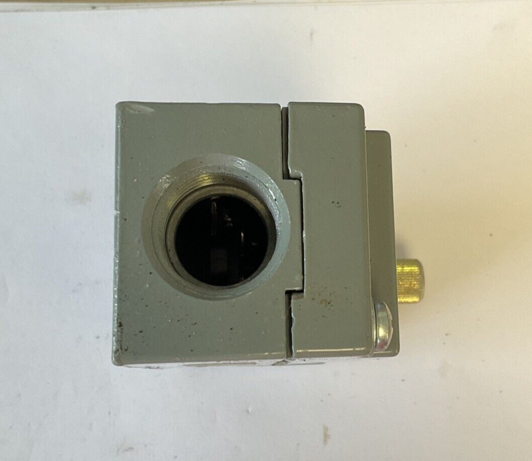 SQUARE D 9007C54B2 LIMIT SWITCH SER.A TYPE 6P