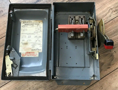 SQUARE D HU-216-AWK NON FUSIBLE SAFETY SWITCH 30A 600VAC/VDC 2POLE SER.D1