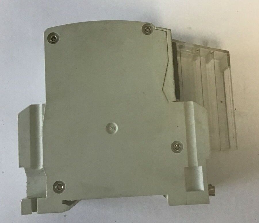 FUJI CP32FM/2W CIRCUIT PROTECTOR 2A 50/60HZ 3POLE
