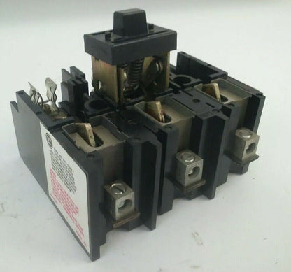 WESTINGHOUSE DS121R TYPE DS FUSIBLE DISCONNECT SWITCH 30A 240VAC/250VDC 3P