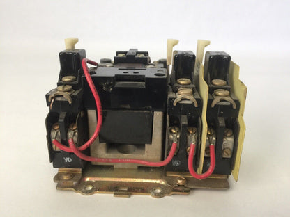 ALLEN BRADLEY 709-AOWJ103 SER K SIZE 0 600VAC 5HP COIL 120V 60HZ N28 HEATERS