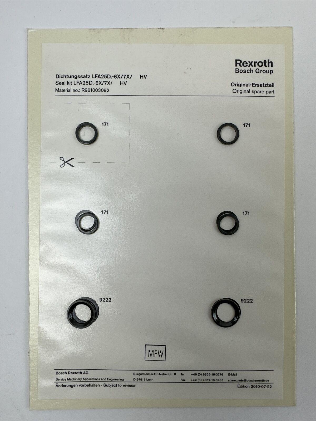 REXROTH R961003092 SEAL KIT LFA25D.-6X7X/   HV