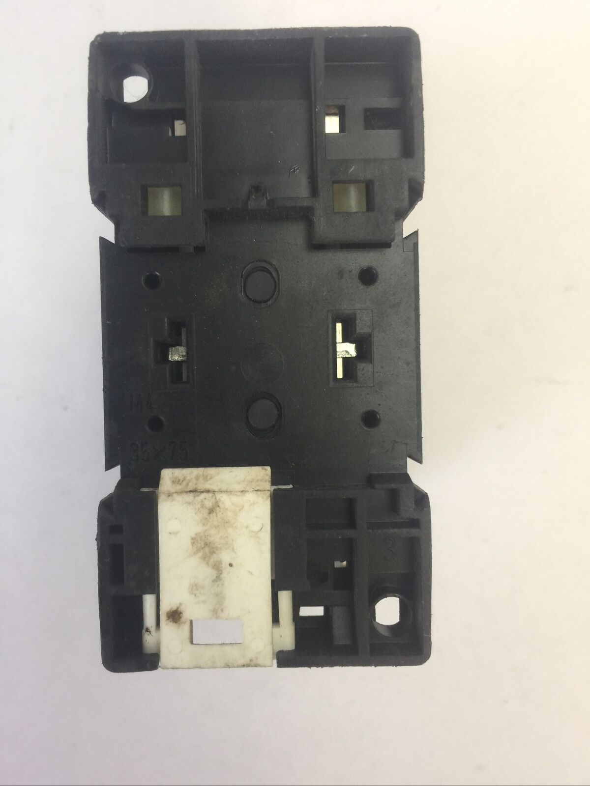 KLOCKNER MOELLER STARTER DIL 0M CONTACTOR 3POLE 250VDC 35A 15HP COIL 120V 60HZ