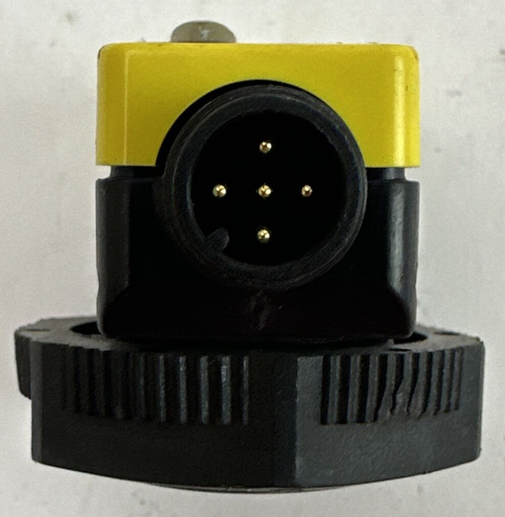 BANNER QS30FF600Q 10-30VDC PHOTOELECTRIC SENSOR