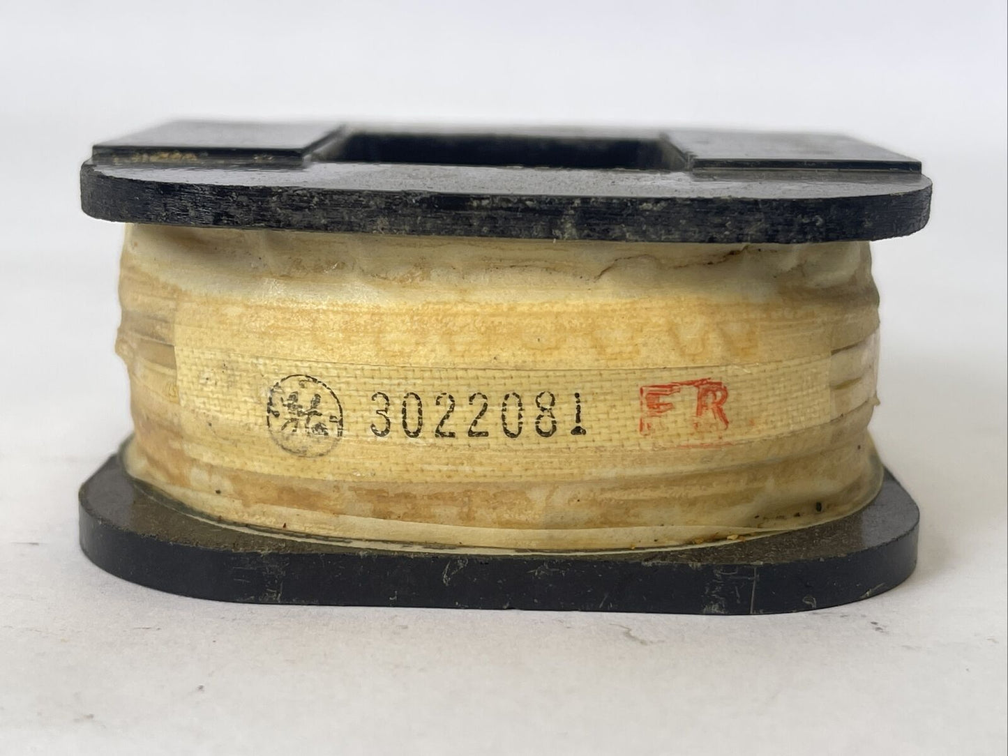 GE 3022081 COIL