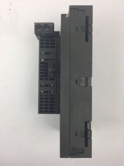 SIEMENS 132-1BL00-0XB0 DIGITAL OUTPUT MODULE 193-1CL10-0XA0