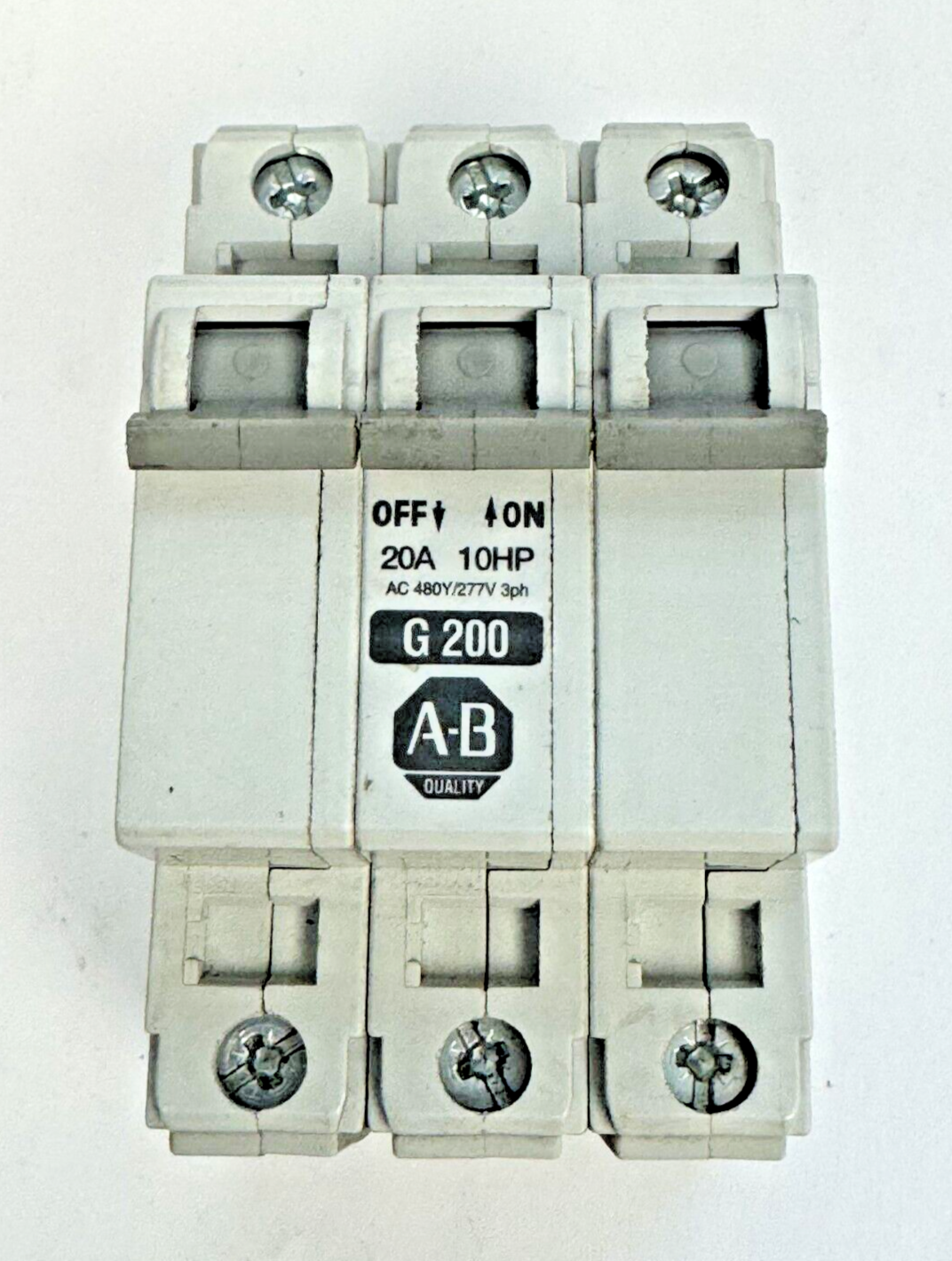 ALLEN-BRADLEY - 1492-CB3-G200 SER. C - MOTOR CONT. - 3 P, 20 A, 277 V, 10HP, 3PH