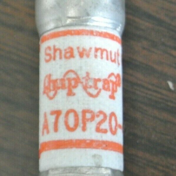 GOULD-SHAWMUT A70P20-4 SEMICONDUCTOR FUSE / 700V / 20A / NEW SURPLUS / EACH