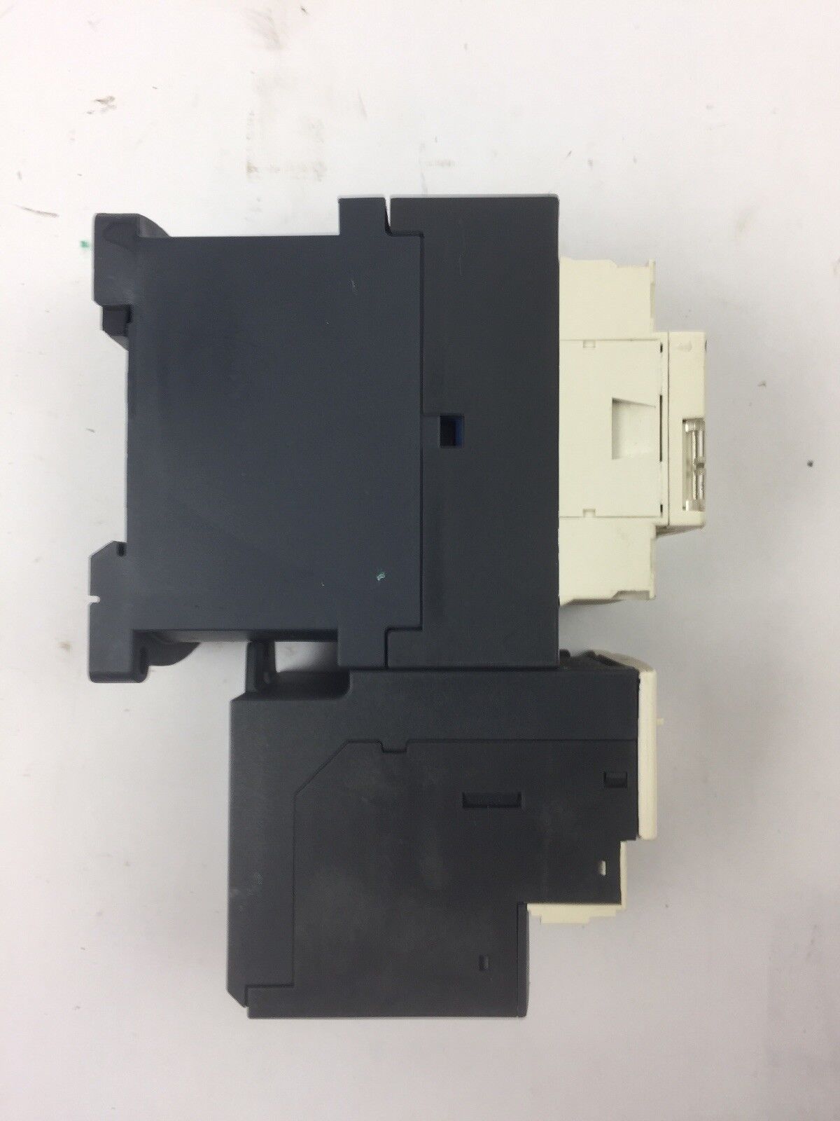 TELEMECANIQUE LC1D12BD CONTACT 25A LAD4TBDL 24V LRD07 OVERLOAD RELAY 1.6-2.5A