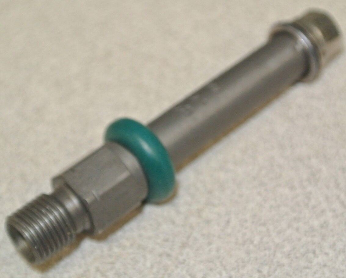 BOSCH 0437502043 / FUEL INJECTOR / JETTA, GOLF, PASSAT, QUATTRO / NEW SURPLUS