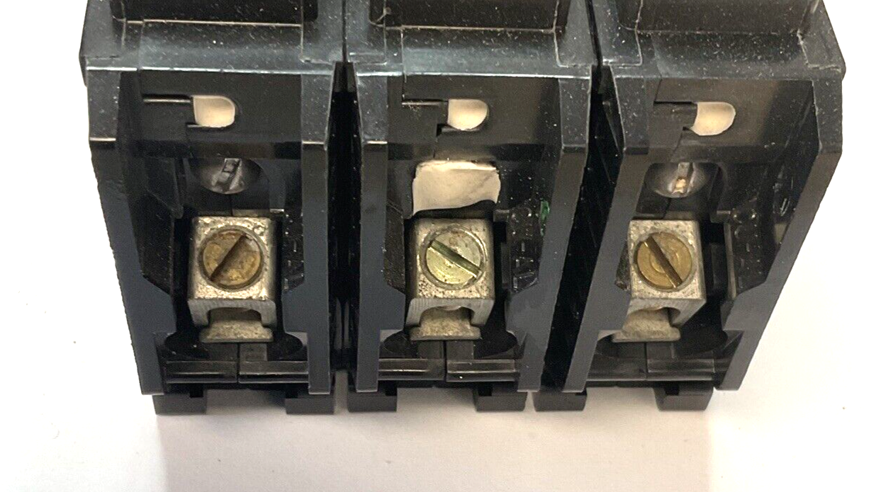 CHALLENGER C330 CIRCUIT BREAKER 3POLE 30A 240VAC TYPE CLL