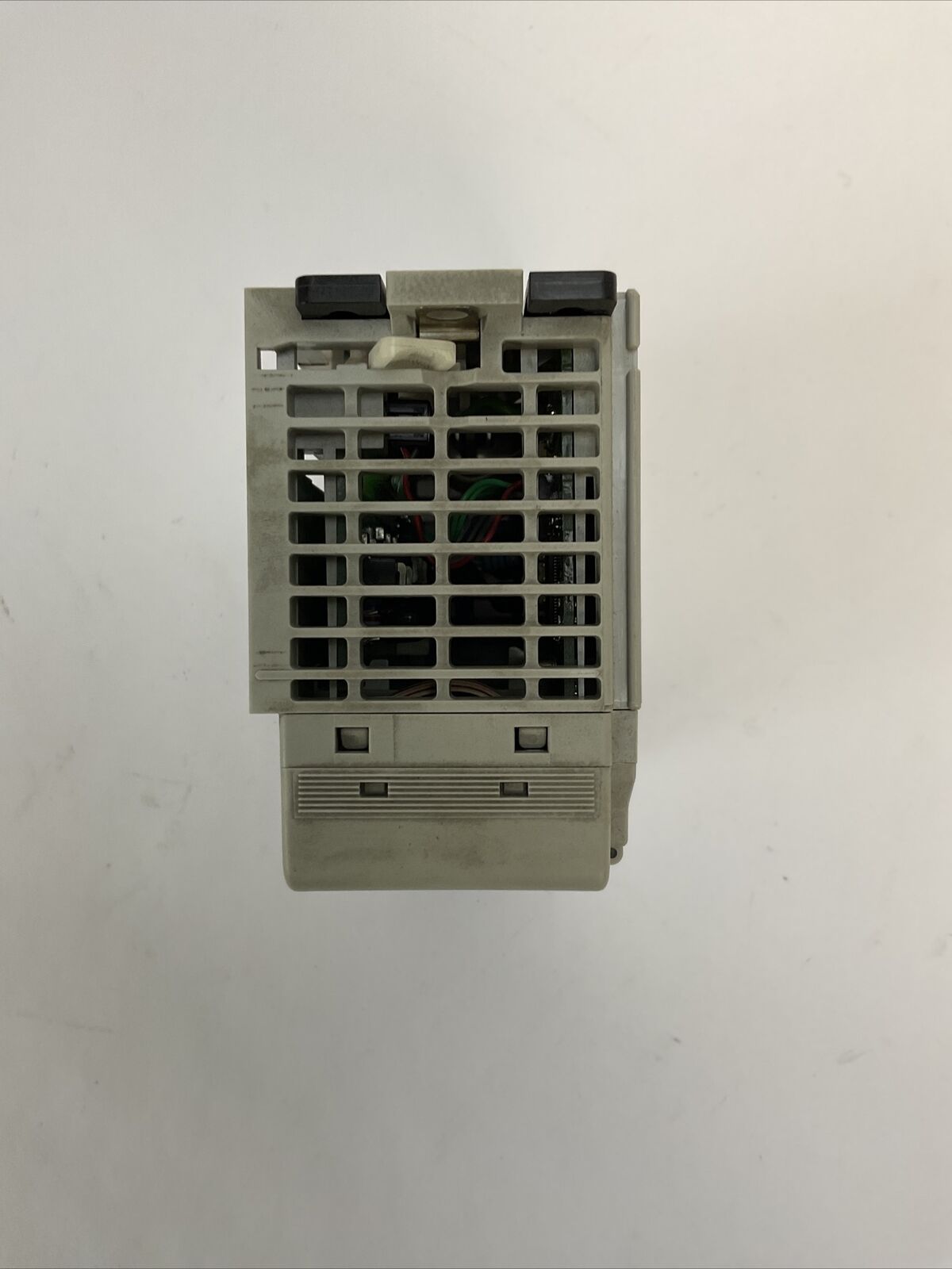 ALLEN BRADLEY 1769-OA16 SER A REV 2 F/W REV 3.1 16PT 85-265VAC OUTPUT MODULE