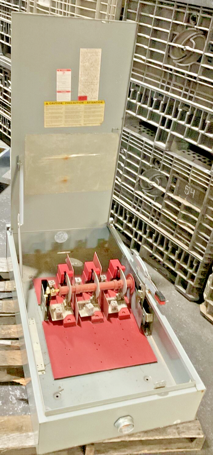 SQUARE D HU365R SAFETY SWITCH SER.E2 400A 600V TYPE 3R