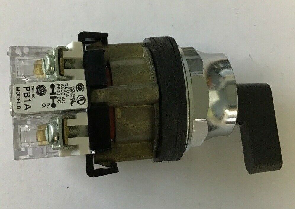 WESTINGHOUSE PB1JDG2AA SELECTOR SWITCH 2POS W/PB1A MOD.B