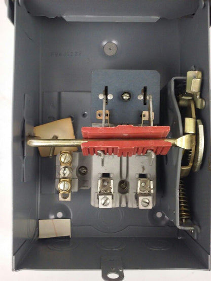 SQUARE D H221NRB SERIES D1 SAFETY SWITCH 30A 240VAC 125/250VDC 2POLE FUSIBLE