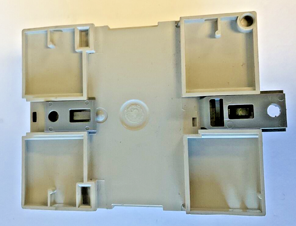 IDEC FL1E-H12RCE SMART RELAY 12/24VDC 10A