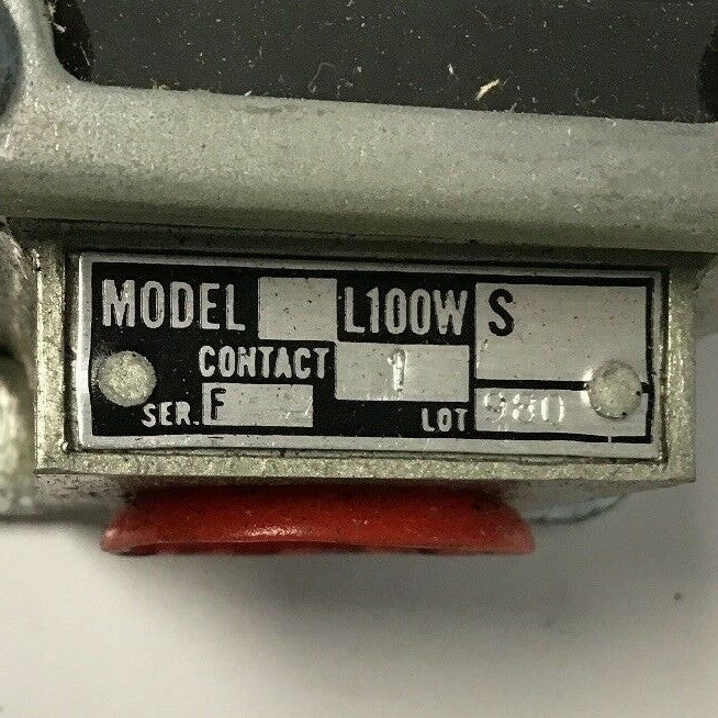 GOULD L100WS2PF R.B. DENISON LIMIT SWITCH CONTACT 1