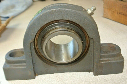 DODGE / RELIANCE 131817 / SX PILLOW BLOCK BALL BEARING UNIT 1-15/16" NEW SURPLUS