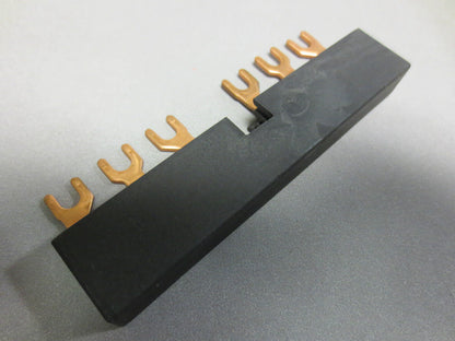 ALLEN-BRADLEY 140M-C-W542 Ser. A - CONTACT BUS BAR - BUSBAR